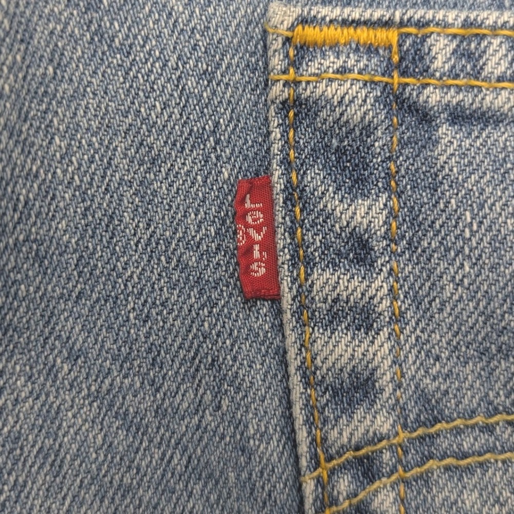 Levis 550 Relaxed Fit Jeans Mens  30x34 Y2K Blue Medium Wash Denim 00550-4834 - Picture 6 of 14